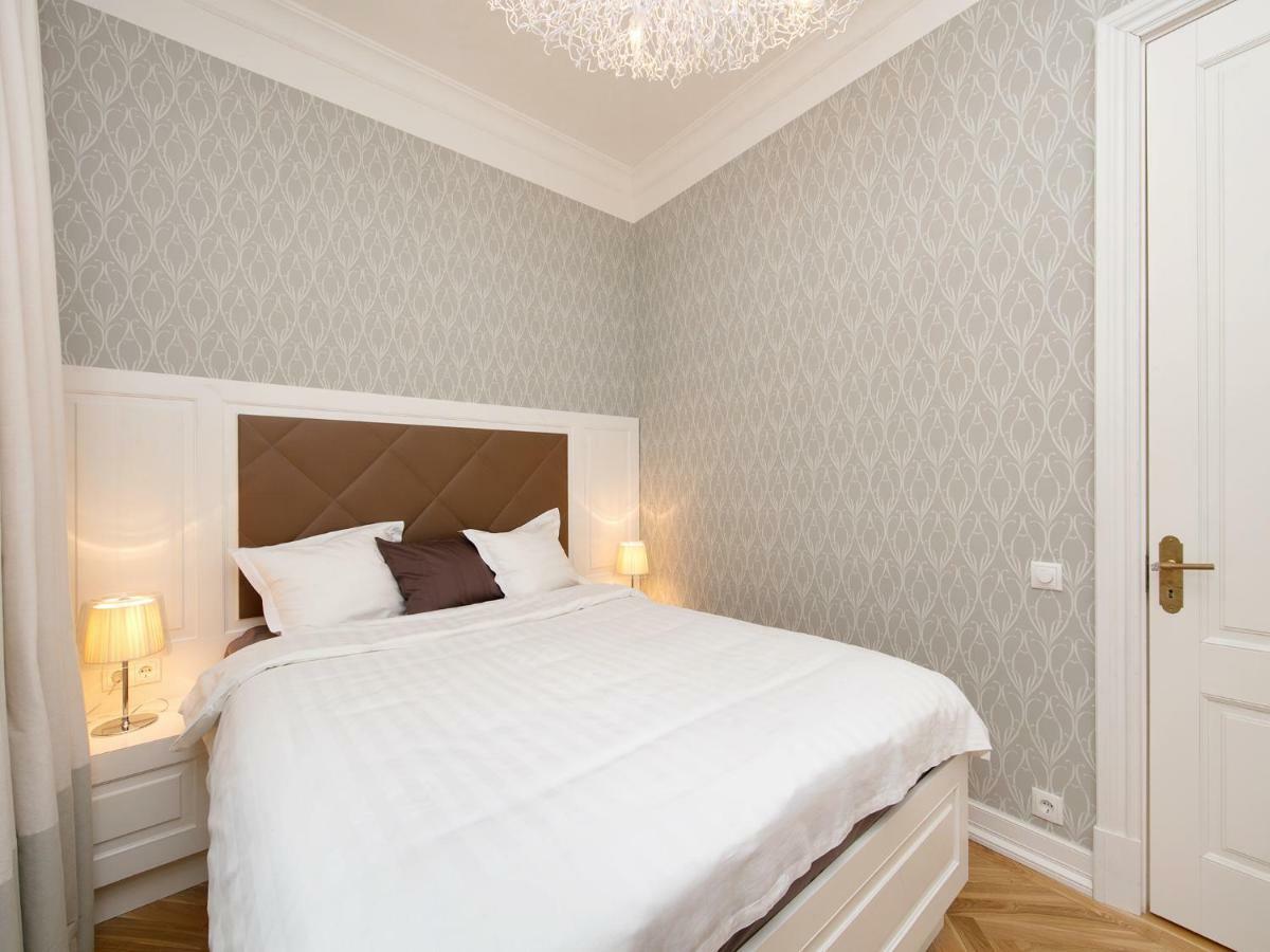 Harju Old Town Apartment タリン エクステリア 写真